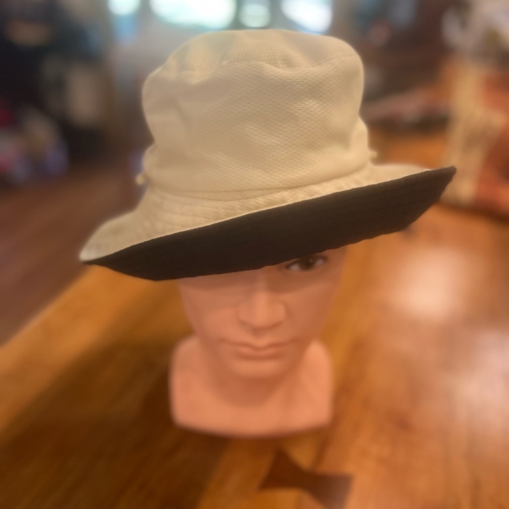 Reversible boonie cap in GUC